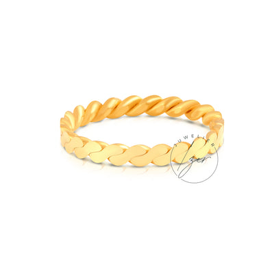 Ring 04